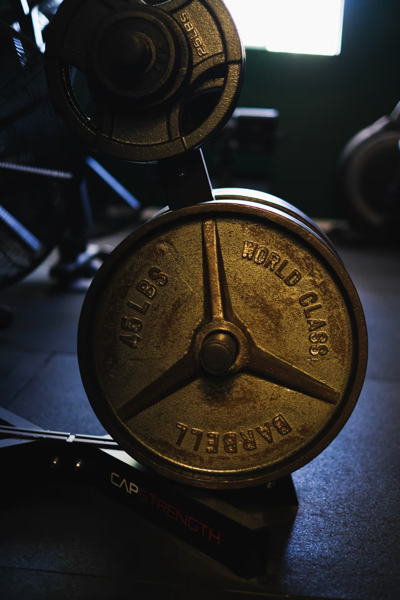 Public House coaching team supporting a lifter